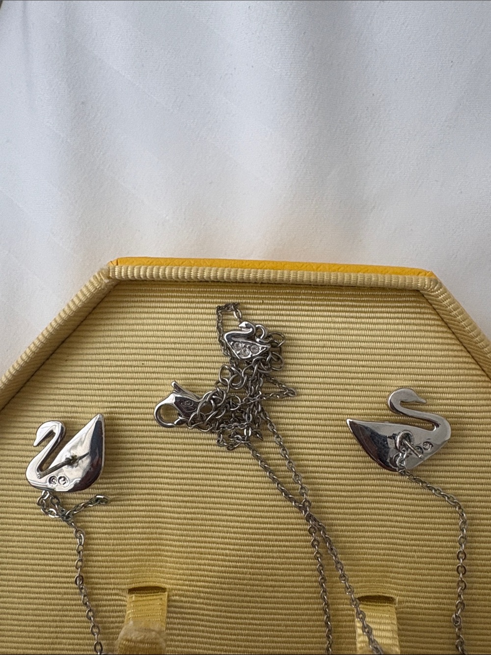Swarovski Silver Crystal Swan Necklace and Drop Earrings Set - Picture 4 of 6